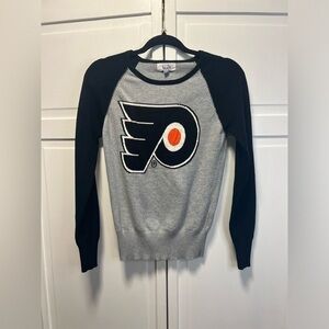 Philadelphia Flyers Sweater Size Women’s Small Color Black And Gray